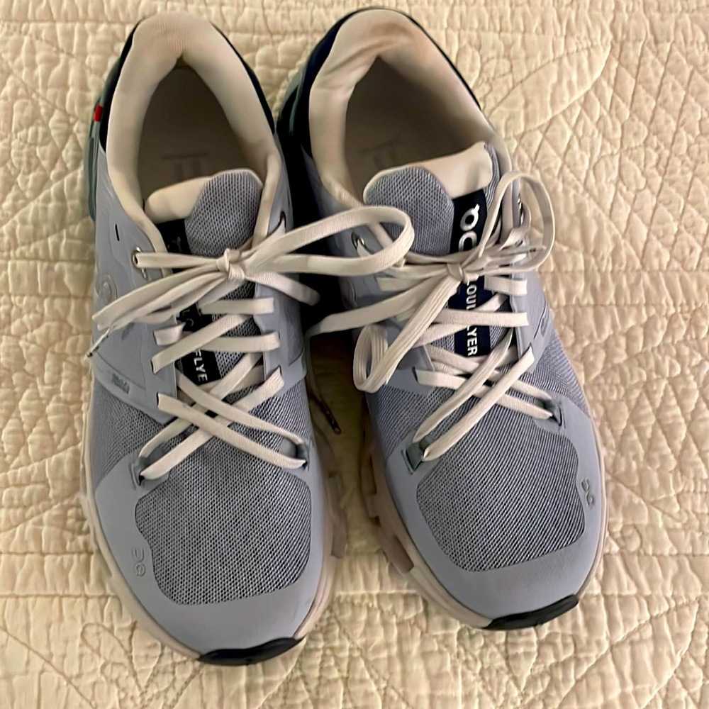 Cloudflyer W 7.5 Nimbus Cobble
Color: Blue l Green